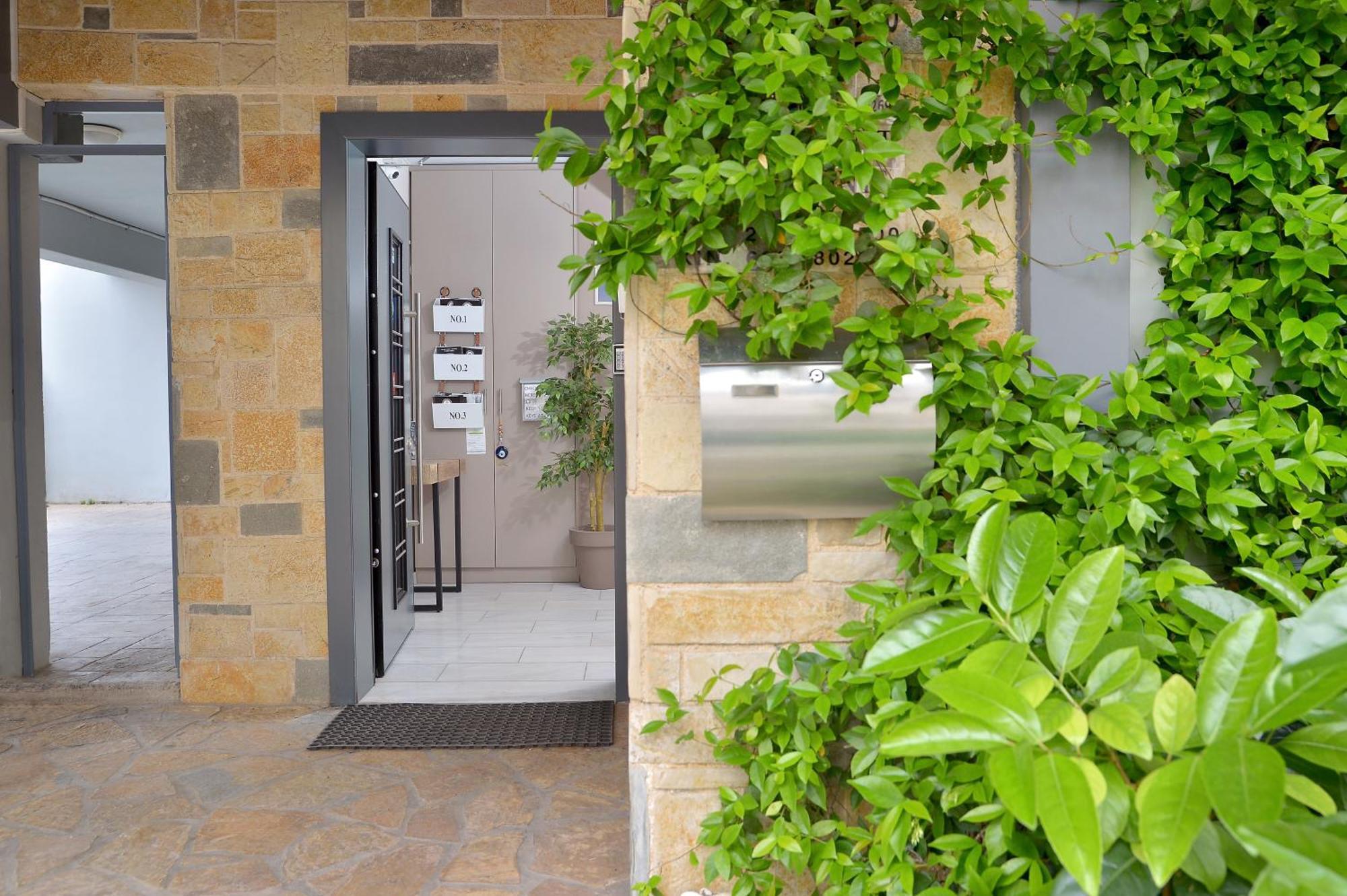أثينا Alekos Apartments 1 Νetflix المظهر الخارجي الصورة